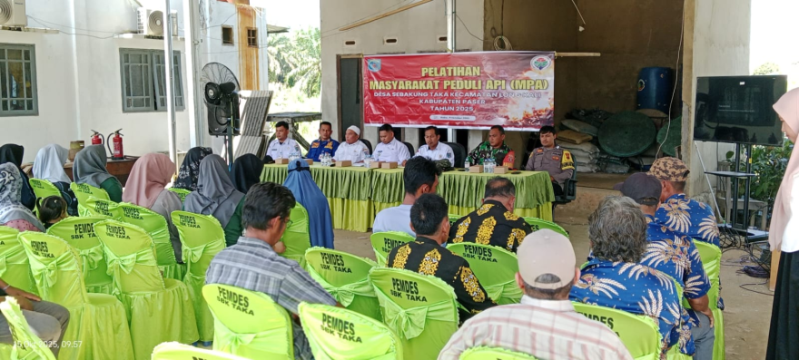 Kegiatan Sosialisasi Pencegahan dan Penanganan Kebakaran dan Pelatihan Kader MPA di Desa Sebakung Taka